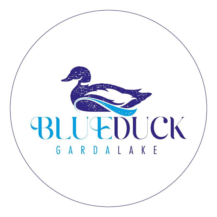 Апартаменты Blue Duck Garda Lake Пескьера-дель-Гарда Экстерьер фото